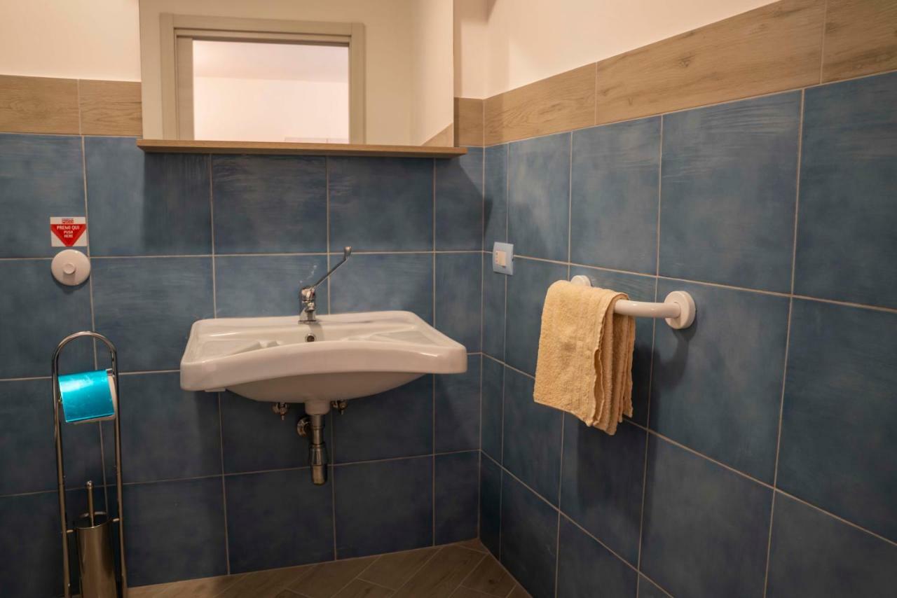 B&B La Rosa Dei Venti ซาปรี ภายนอก รูปภาพ