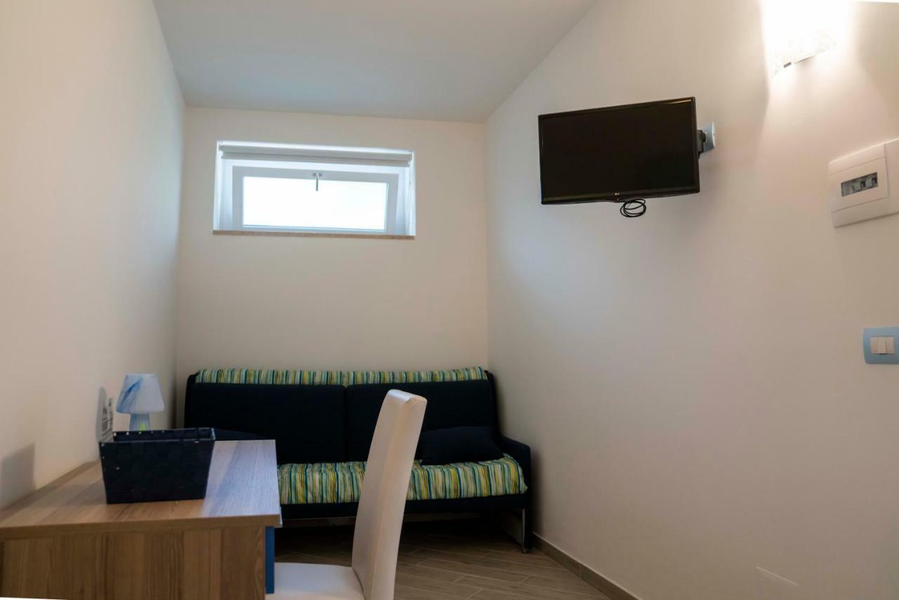 B&B La Rosa Dei Venti ซาปรี ภายนอก รูปภาพ